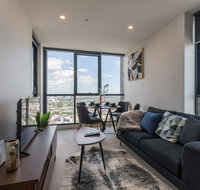 International 2 bed 2 bath apartment - Go Out