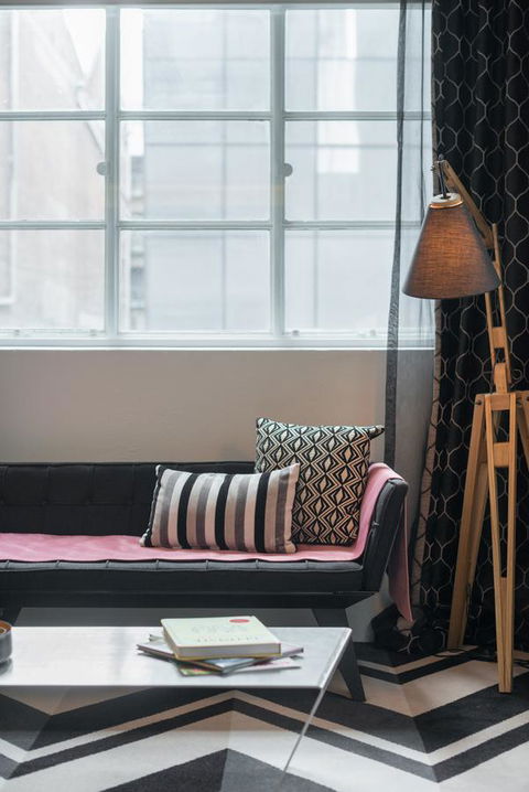 Adelphi Hotel - Pubs and Clubs 23