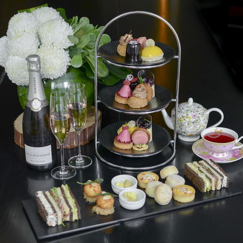 Adelphi Hotel - Pubs and Clubs 38