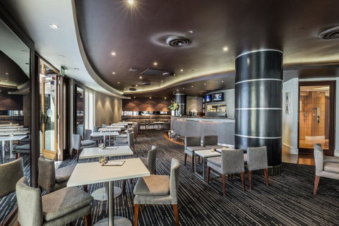 Quay West Suites Melbourne - Go Out 18