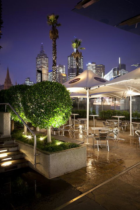 Quay West Suites Melbourne - Go Out 23