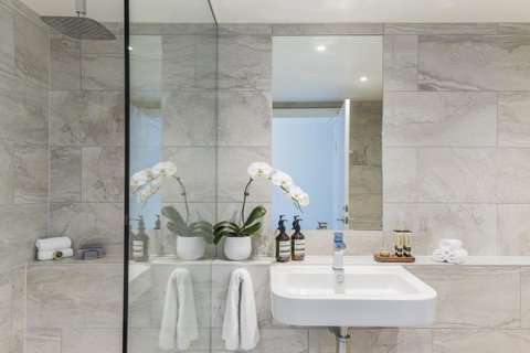 Quay West Suites Melbourne - Go Out 11