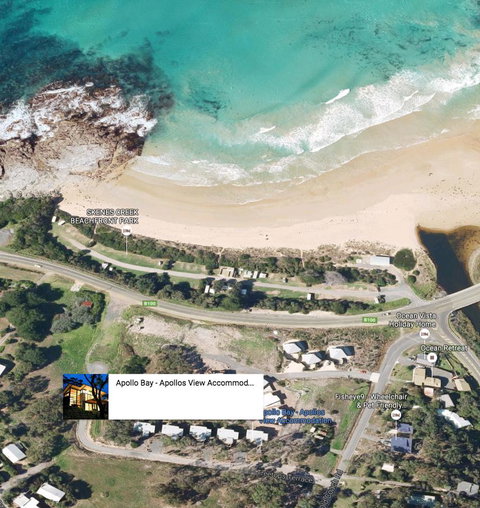 Apollos View Accommodation - Pubs and Clubs 25