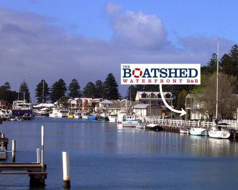 The Boatshed Waterfront B&b - Pubs and Clubs 0