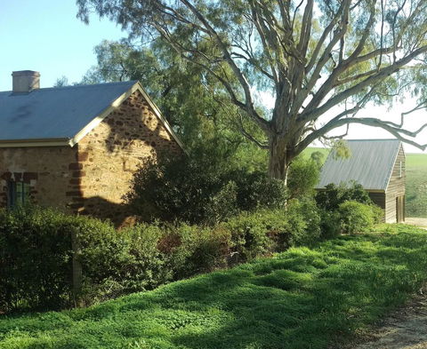 The Cottage At Riverside Farm - Pubs and Clubs 1