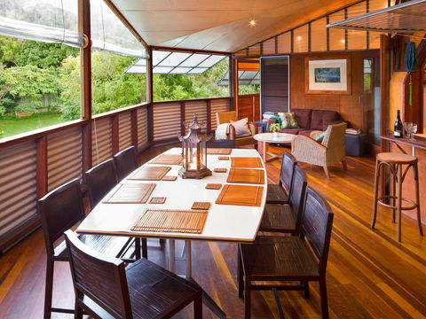 The Dome House - Pubs and Clubs 3