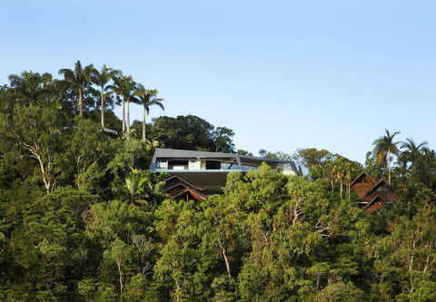 The Edge - Port Douglas - Pubs and Clubs 1