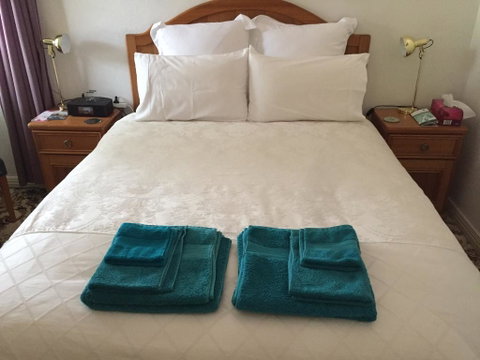 The Evergreen Bed And Breakfast - Go Out 3