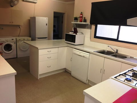 The Gazebo Place - Strathmerton - Pubs and Clubs 3
