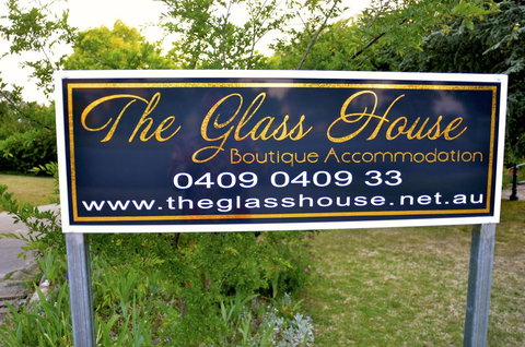 The Glasshouse Boutique Accommodation - Go Out 0