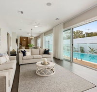 The Hampton's in Blairgowrie - Go Out