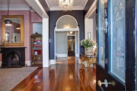 The Hughenden Boutique Hotel - Pubs and Clubs 0