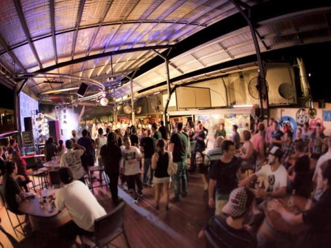 The Jack Backpackers - Pubs and Clubs 2