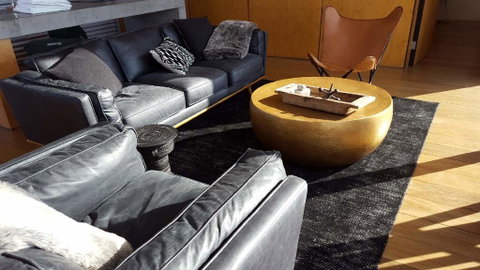 The Longhouse - Suite 3 - Pubs and Clubs 3