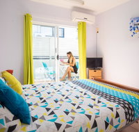 The Martyn Budget Apartment no a/c - Pubs and Clubs