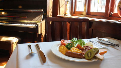 The Metropole Guest House Katoomba - Pubs and Clubs 2