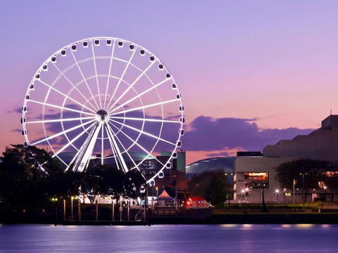 The Opulent Design APT In South Brisbane - Pubs and Clubs 3