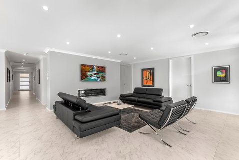 The Residence - Pubs and Clubs 3