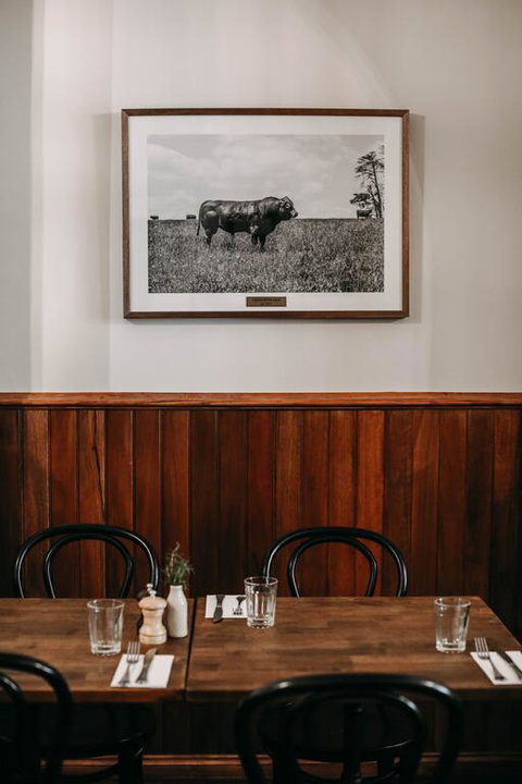 The Robin Hood Inn - Go Out 3