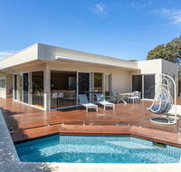 The Sanctuary Stunning. Hot tub spa  Linen - Go Out