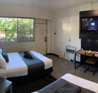 The Stuart Hotel-Motel - Pubs and Clubs