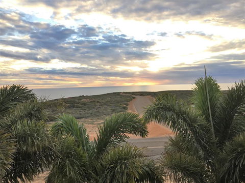 The View Kalbarri - Pubs and Clubs 3