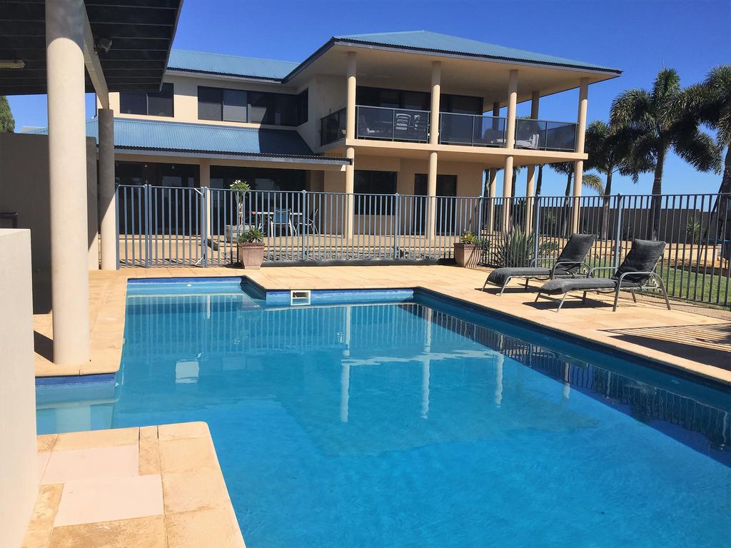 Ginginup WA Pubs and Clubs