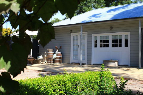 The Villa - Pubs and Clubs 0