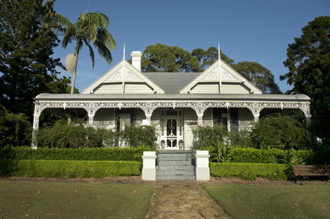 The Villa - Pubs and Clubs 2