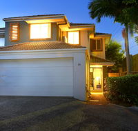 Theme Park HolidayTownhouse - Go Out