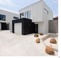 Timor Street Apartments - Go Out