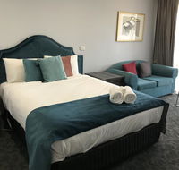 Town  Country Motor Inn - Pubs and Clubs