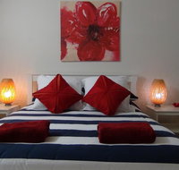 Tranquillity Beach House - Go Out