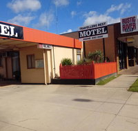 Travellers Rest Motel - Pubs and Clubs