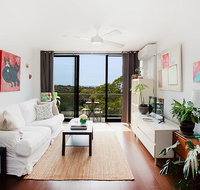 Treetop Retreat Five Minute Stroll To The Beach - Go Out