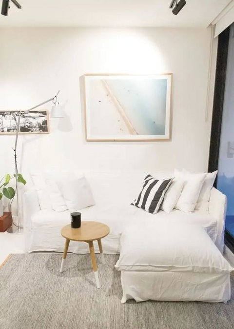 Trendy 1 Bedroom Apartment In The Heart Of Collingwood - Go Out 3