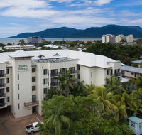 Tropic Towers Apartments - Pubs and Clubs