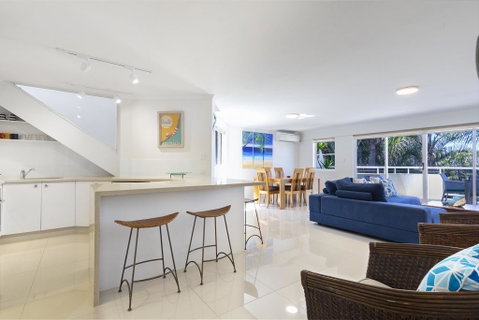 Tropical & Modern With Rooftop Terrace - Go Out 3