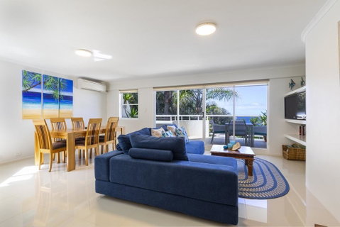 Tropical & Modern With Rooftop Terrace - Go Out 1