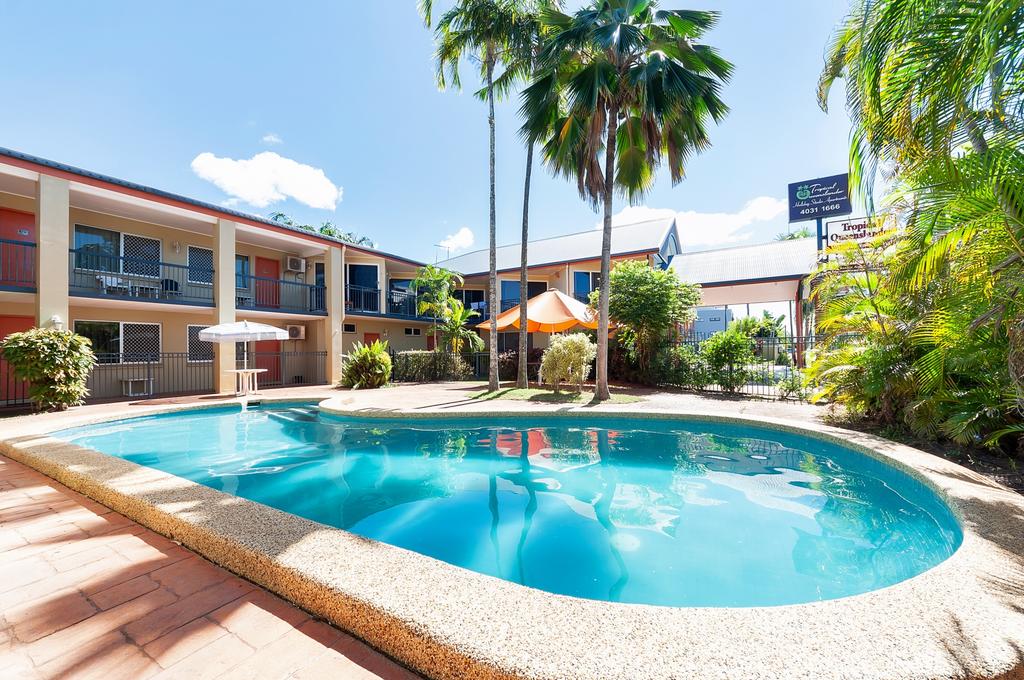 Bungalow QLD Pubs and Clubs