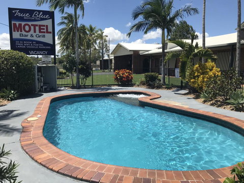 True Blue Motor Inn - Go Out 0