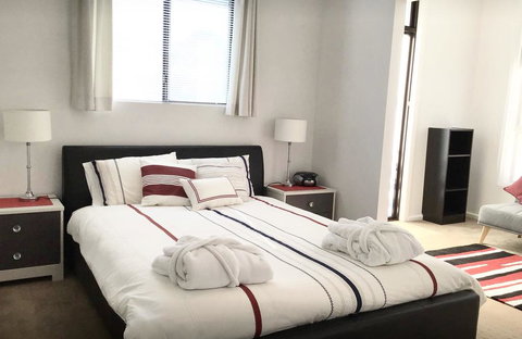 Tullamore - Close To Hobart Airport And Beaches - Go Out 0