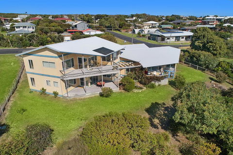 Twelve Apostles Port Campbell Bed & Breakfast - Pubs and Clubs 0