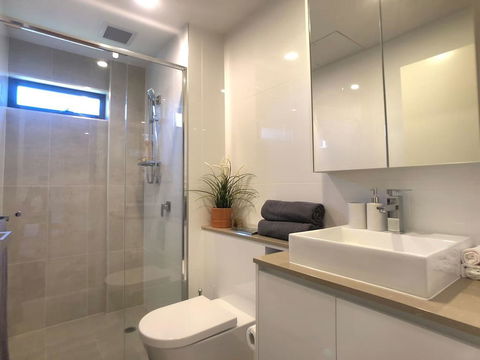 Two Brand New Bedrooms In The Sunlight Area - Go Out 1
