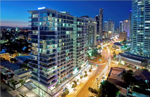 U212 Elston Grandsurf Resort - Pubs and Clubs 0