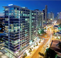 U212 Elston Grandsurf Resort - Pubs and Clubs