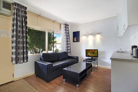Ultimate Apartments Bondi Beach - Go Out 2