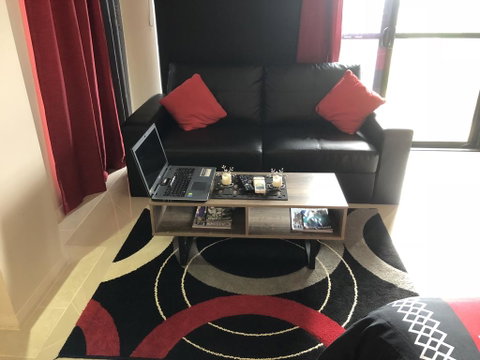 Ultra Modern Private Studio Room - Pubs and Clubs 1