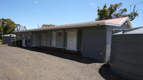 Umtali Beach House - Pubs and Clubs 2