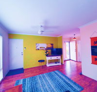Unique Bouvard Beach House Mandurah - Pubs and Clubs